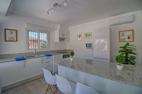 Villa zum Verkauf in Calpe, Alicante, Spanien 5 Schlafzimmer, 168 m2 Nr. 58463 - Foto 7
