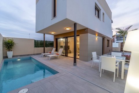 Villa zum Verkauf in San Pedro del Pinatar, Murcia, Spanien 3 Schlafzimmer, 105 m2 Nr. 58114 - Foto 4