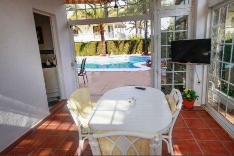 Villa zum Verkauf in Torrevieja, Alicante, Spanien 5 Schlafzimmer, 306 m2 Nr. 58385 - Foto 5