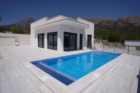 Villa zum Verkauf in Polop, Alicante, Spanien 4 Schlafzimmer, 100 m2 Nr. 58185 - Foto 1
