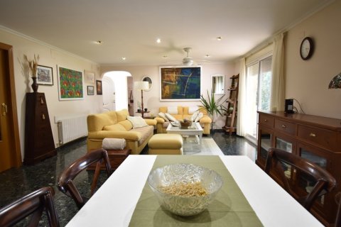 Villa zum Verkauf in L'Eliana, Valencia, Spanien 5 Schlafzimmer, 450 m2 Nr. 59457 - Foto 9