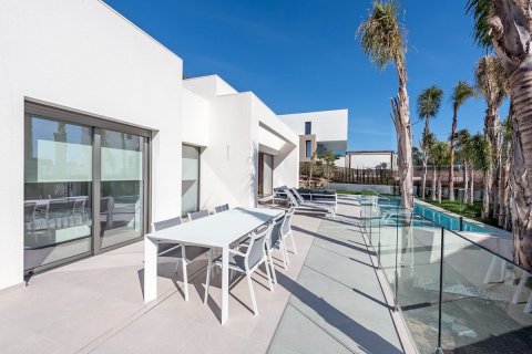 Villa zum Verkauf in Benidorm, Alicante, Spanien 4 Schlafzimmer, 140 m2 Nr. 58002 - Foto 2