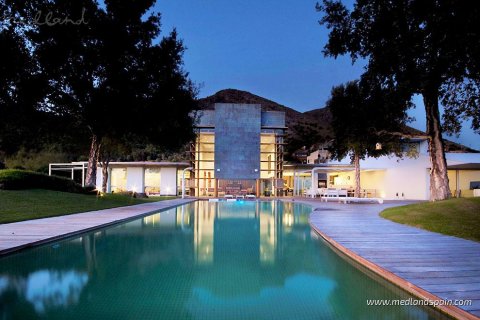 Villa zum Verkauf in Fuengirola, Malaga, Spanien 5 Schlafzimmer, 846 m2 Nr. 60449 - Foto 2
