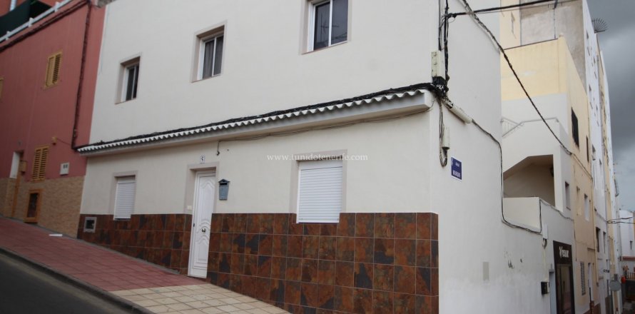 Villa Arona, Tenerife, Spanien 7 Schlafzimmer, 267 m2 Nr. 60106