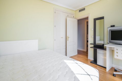 Penthäuser zum Verkauf in Madrid, Spanien 2 Schlafzimmer, 195 m2 Nr. 61176 - Foto 17