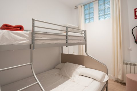 Wohnung zum Verkauf in Madrid, Spanien 4 Schlafzimmer, 125 m2 Nr. 61032 - Foto 26