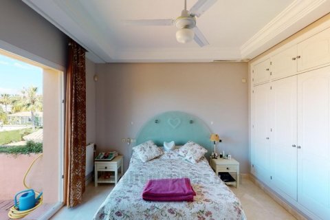 Villa zum Verkauf in Marbella, Malaga, Spanien 4 Schlafzimmer, 328.86 m2 Nr. 62353 - Foto 11