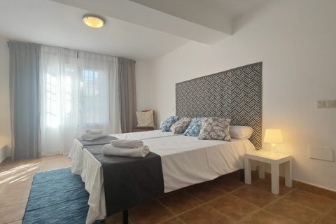 House zum Verkauf in Marbella, Malaga, Spanien 4 Schlafzimmer, 265 m2 Nr. 62053 - Foto 28