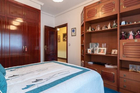 Villa zum Verkauf in Madrid, Spanien 7 Schlafzimmer, 710 m2 Nr. 3563 - Foto 24