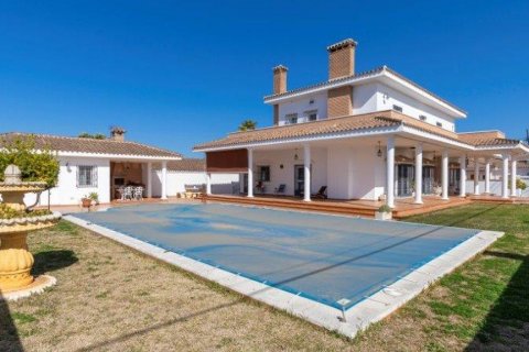 Villa zum Verkauf in El Santiscal, Cadiz, Spanien 5 Schlafzimmer, 571 m2 Nr. 62047 - Foto 2