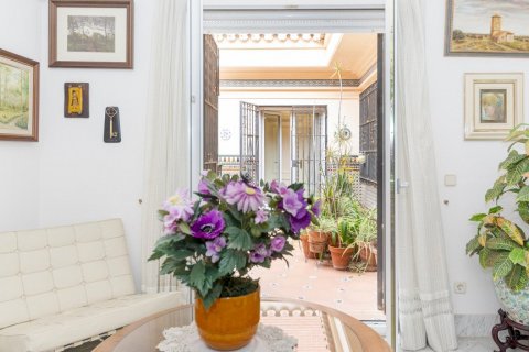Villa zum Verkauf in Malaga, Spanien 11 Schlafzimmer, 1.03 m2 Nr. 3657 - Foto 14