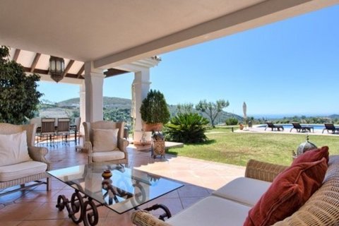 Villa zum Verkauf in Benahavis, Malaga, Spanien 5 Schlafzimmer, 700 m2 Nr. 62223 - Foto 7