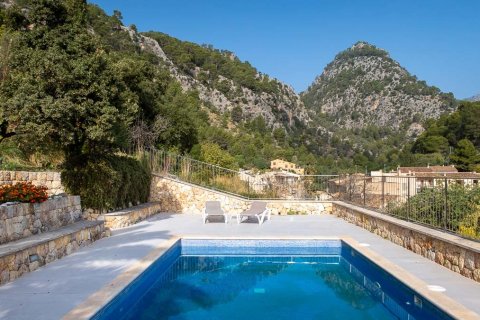 Villa zum Verkauf in Caimari, Mallorca, Spanien 5 Schlafzimmer, 387 m2 Nr. 63004 - Foto 2