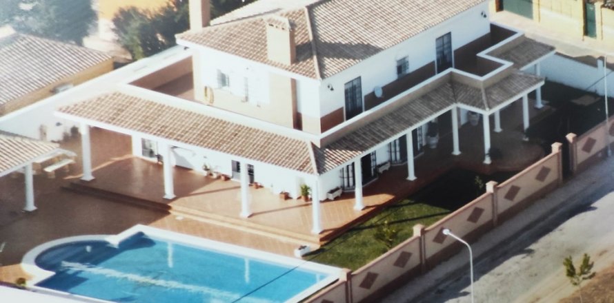 Villa in El Santiscal, Cadiz, Spanien 5 Schlafzimmer, 571 m2 Nr. 62047
