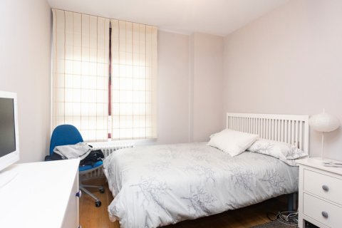 Wohnung zum Verkauf in Madrid, Spanien 4 Schlafzimmer, 160 m2 Nr. 61689 - Foto 17