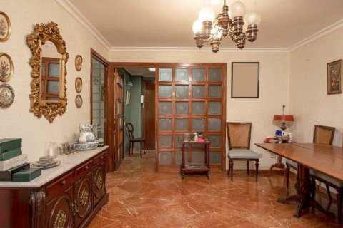 Wohnung zum Verkauf in Sevilla, Seville, Spanien 3 Schlafzimmer, 198 m2 Nr. 61414 - Foto 21
