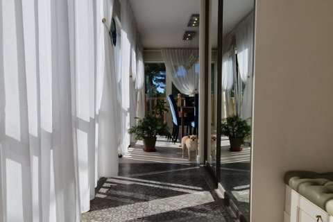 Villa zum Verkauf in L'Eliana, Valencia, Spanien 4 Schlafzimmer, 282 m2 Nr. 62545 - Foto 15