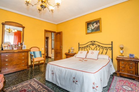 Villa zum Verkauf in Santo Domingo, Madrid, Spanien 5 Schlafzimmer, 337 m2 Nr. 62135 - Foto 18