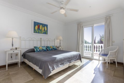 Villa zum Verkauf in Marbella, Malaga, Spanien 7 Schlafzimmer, 589.61 m2 Nr. 3741 - Foto 17