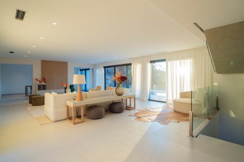 Villa zum Verkauf in Benalmadena, Malaga, Spanien 4 Schlafzimmer, 556 m2 Nr. 3962 - Foto 5