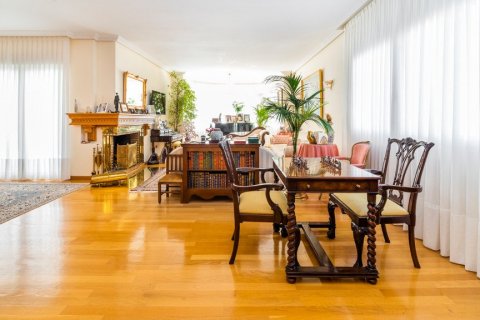 Villa zum Verkauf in Alcobendas, Madrid, Spanien 5 Schlafzimmer, 643 m2 Nr. 3803 - Foto 8