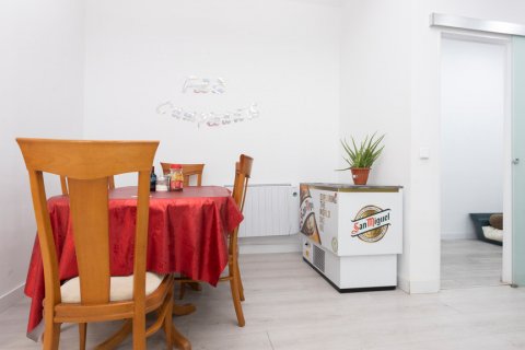 Wohnung zum Verkauf in Madrid, Spanien 3 Schlafzimmer, 153 m2 Nr. 61100 - Foto 13