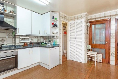Wohnung zum Verkauf in Sevilla, Seville, Spanien 3 Schlafzimmer, 198 m2 Nr. 61414 - Foto 20