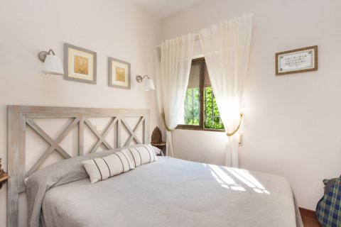Villa zum Verkauf in Madrid, Spanien 5 Schlafzimmer, 392 m2 Nr. 62079 - Foto 17