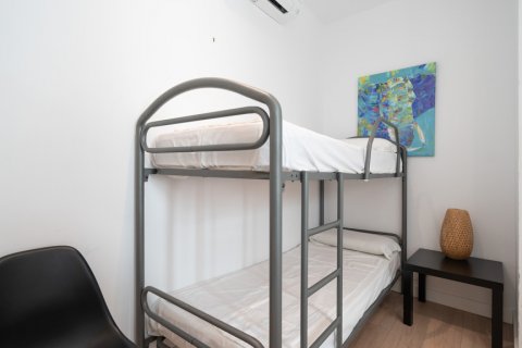Wohnung zum Verkauf in Madrid, Spanien 4 Schlafzimmer, 125 m2 Nr. 61032 - Foto 12