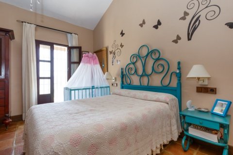 Villa zum Verkauf in Estepona, Malaga, Spanien 4 Schlafzimmer, 260 m2 Nr. 61955 - Foto 11
