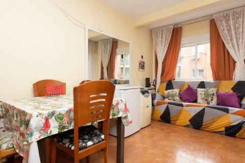 Wohnung zum Verkauf in Madrid, Spanien 3 Schlafzimmer, 71 m2 Nr. 61236 - Foto 23
