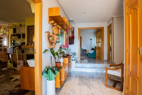 Villa zum Verkauf in Manzanares el Real, Madrid, Spanien 6 Schlafzimmer, 520 m2 Nr. 61997 - Foto 4