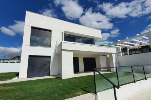 Villa zum Verkauf in Manilva, Malaga, Spanien 4 Schlafzimmer, 184 m2 Nr. 3594 - Foto 13