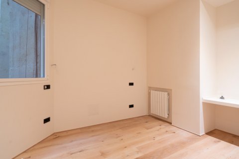 Wohnung zum Verkauf in Madrid, Spanien 3 Schlafzimmer, 196 m2 Nr. 61671 - Foto 25