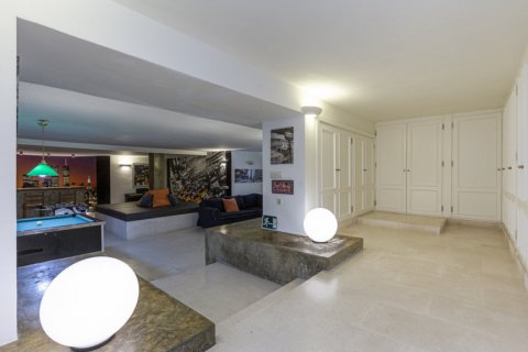 Villa zum Verkauf in Marbella, Malaga, Spanien 7 Schlafzimmer, 589.61 m2 Nr. 3741 - Foto 30