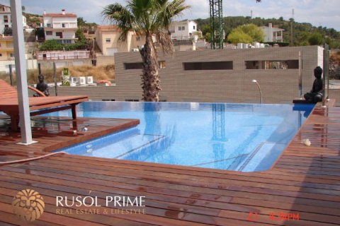 Villa en venta en Sitges, Barcelona, España 3 dormitorios, 250 m2 No. 8786 - foto 14