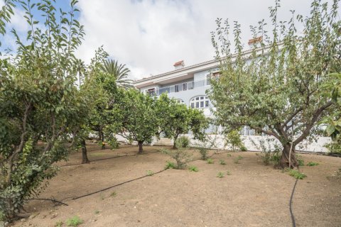 Villa en venta en Las Palmas De Gran Canaria, Gran Canaria, España 7 dormitorios, 571 m2 No. 3527 - foto 28