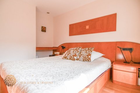 Casa adosada en venta en Gavà, Barcelona, España 4 dormitorios, 292 m2 No. 8949 - foto 16