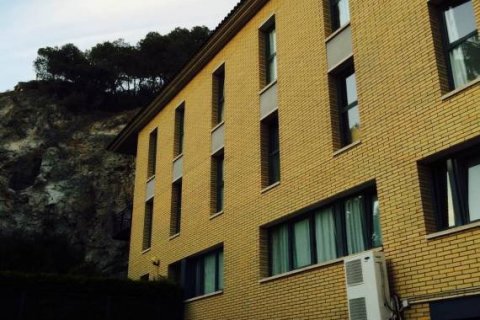 Hotel en venta en Castelldefels, Barcelona, España 60 dormitorios, 1640 m2 No. 8896 - foto 7