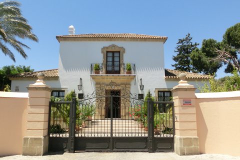 Villa en venta en El Puerto de Santa María, Cádiz, España 6 dormitorios, 661 m2 No. 3194 - foto 5