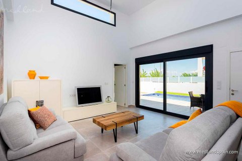 Casa adosada en venta en Daya Nueva, Alicante, España 3 dormitorios, 118 m2 No. 9336 - foto 9