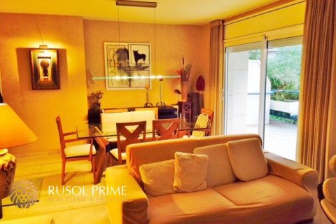Apartamento en venta en Sitges, Barcelona, España 4 dormitorios, 125 m2 No. 8783 - foto 4