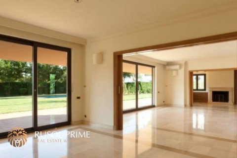 Villa en venta en Gavà, Barcelona, España 7 dormitorios, 832 m2 No. 8554 - foto 4