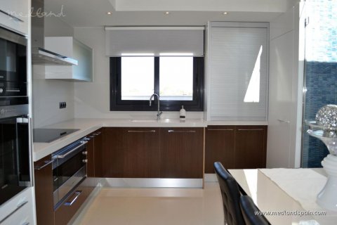 Villa en venta en Campoamor, Alicante, España 4 dormitorios, 193 m2 No. 9719 - foto 14
