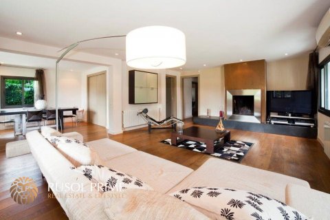 Villa en venta en Cabrera de Mar, Barcelona, España 3 dormitorios, 350 m2 No. 8722 - foto 8