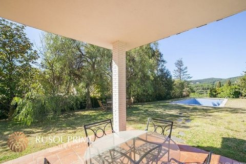 Villa en venta en Sant Andreu de Llavaneres, Barcelona, España 4 dormitorios, 400 m2 No. 8782 - foto 7