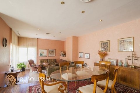Villa en venta en Sant Andreu de Llavaneres, Barcelona, España 4 dormitorios, 400 m2 No. 8782 - foto 3