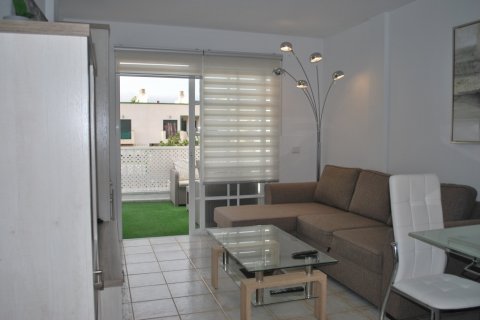 Ático en venta en Costa del Silencio, Tenerife, España 2 dormitorios, 60 m2 No. 18353 - foto 2