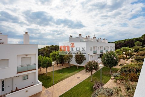 Casa adosada en venta en Lloret de Mar, Gerona, España 4 dormitorios, 264 m2 No. 16699 - foto 20