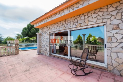 Villa en venta en Lloret de Mar, Gerona, España 3 dormitorios, 346 m2 No. 16700 - foto 13
